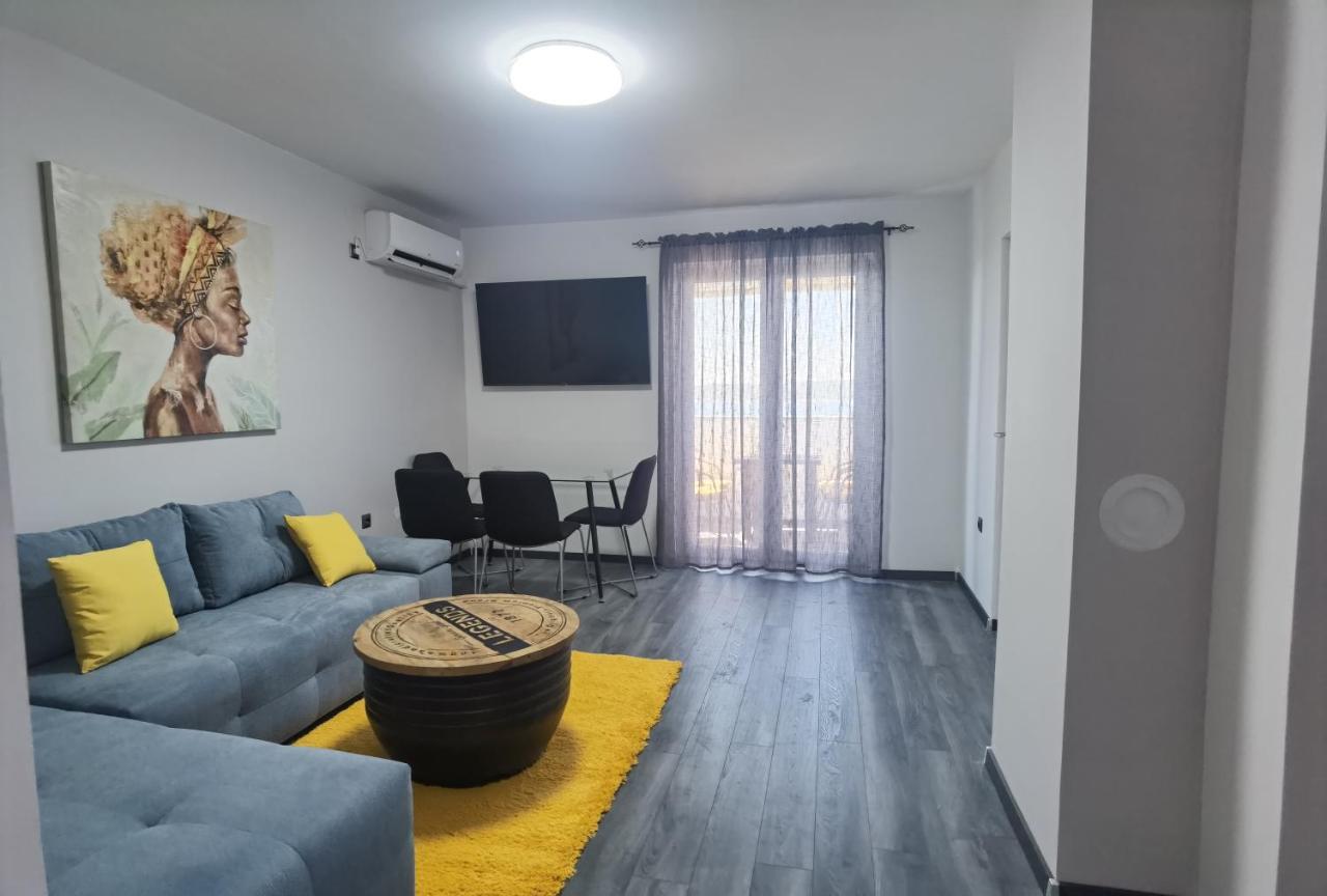 Apartment Pek Crikvenica Luaran gambar